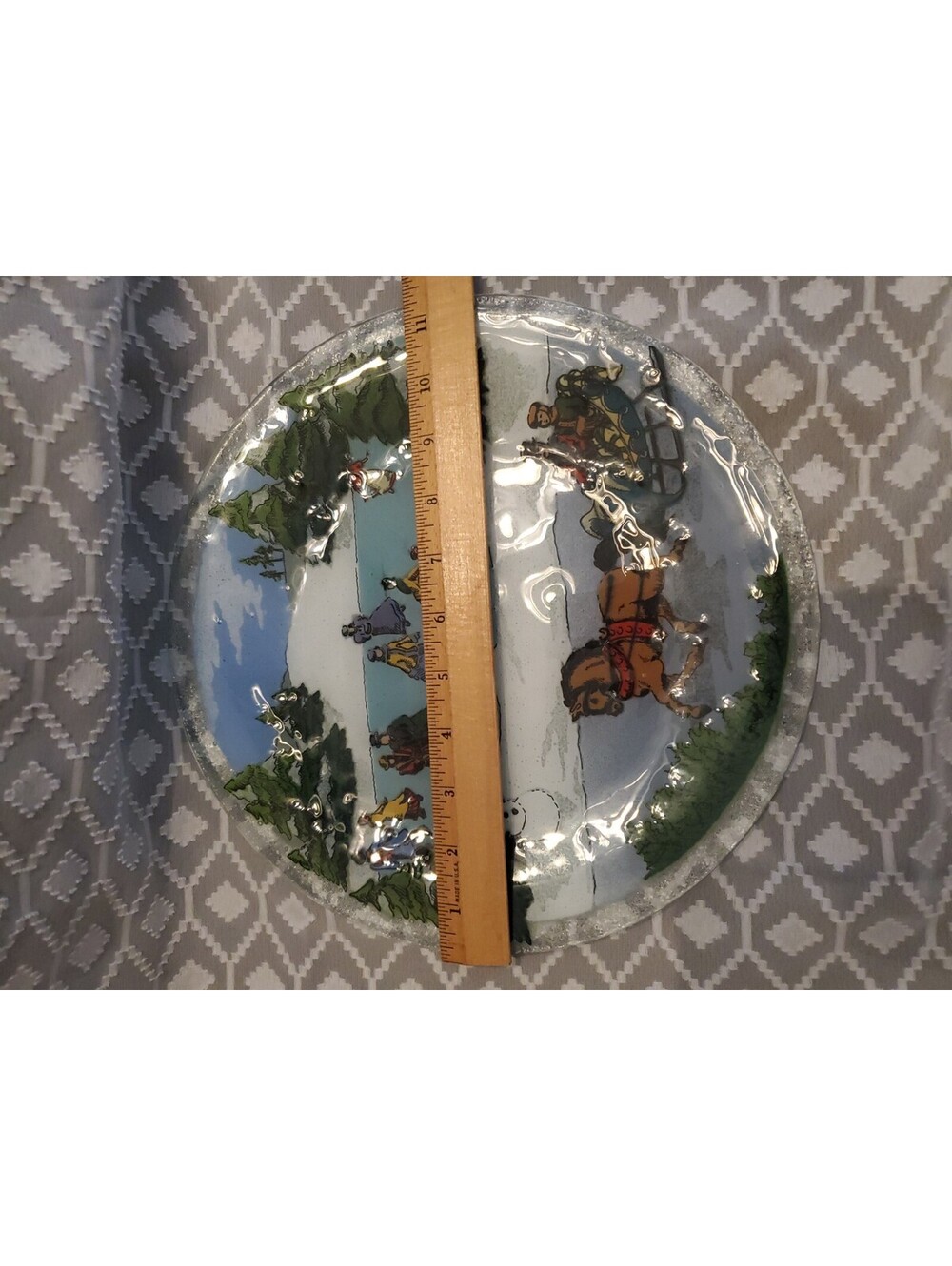 Peggy Karr Fused Glass Winter Scene Plate - Picture 2 of 3